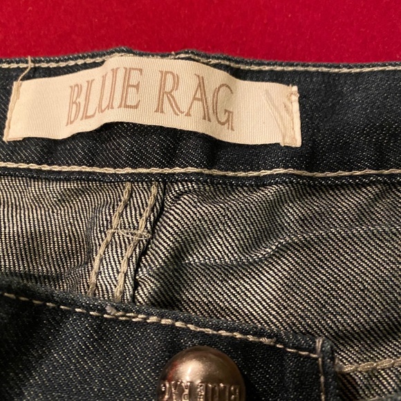 Jeans - Picture 2 of 3